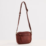 Camera Crossbody Cognac