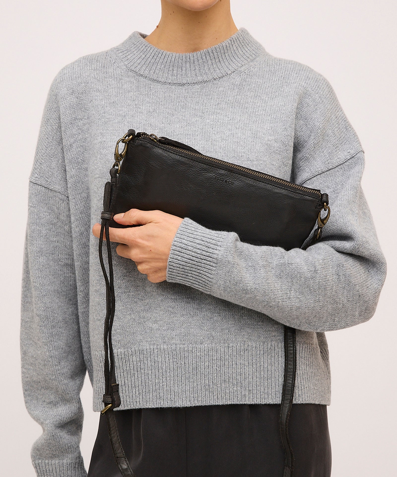Monterey Crossbody Black