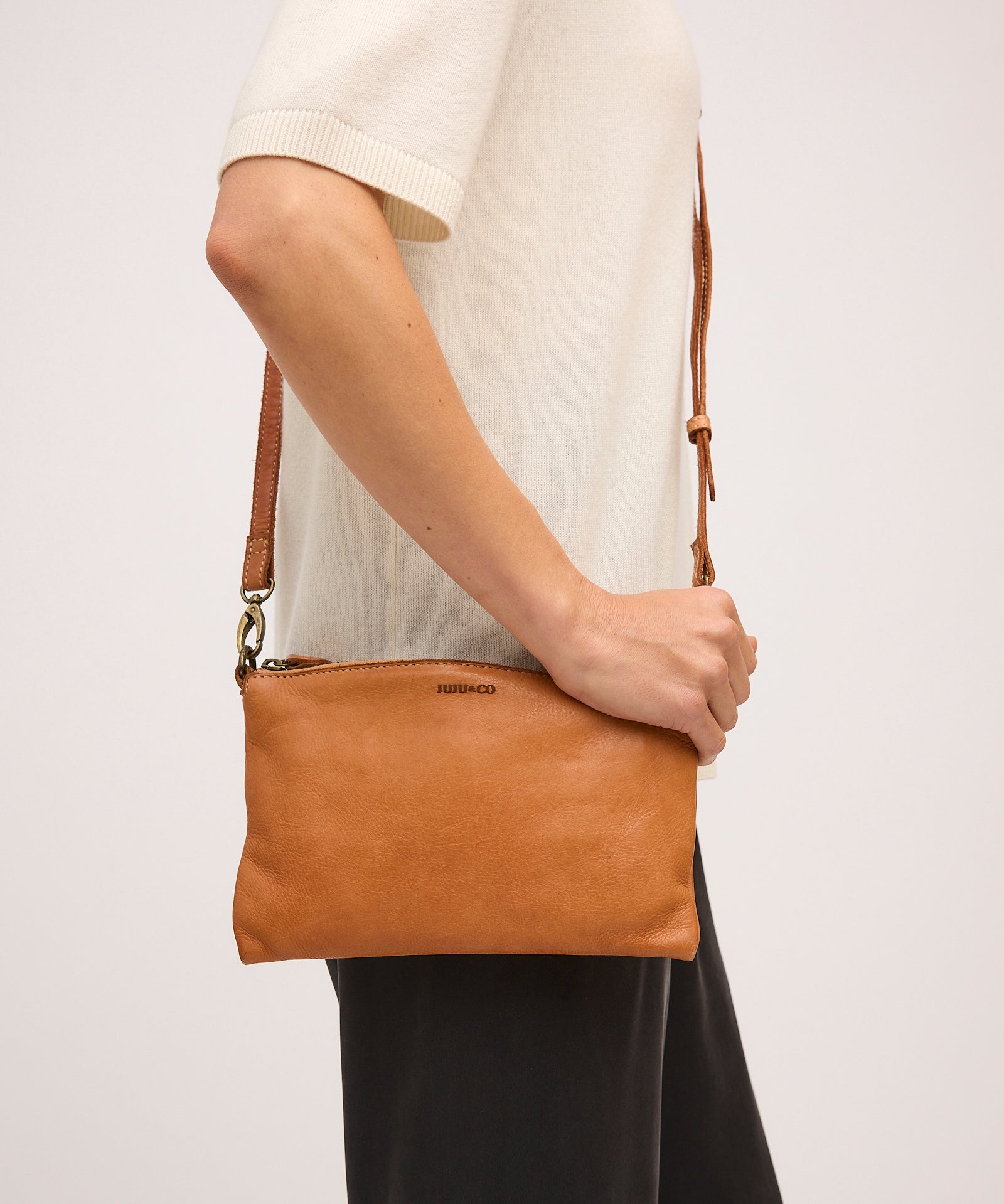 Monterey Crossbody Tan