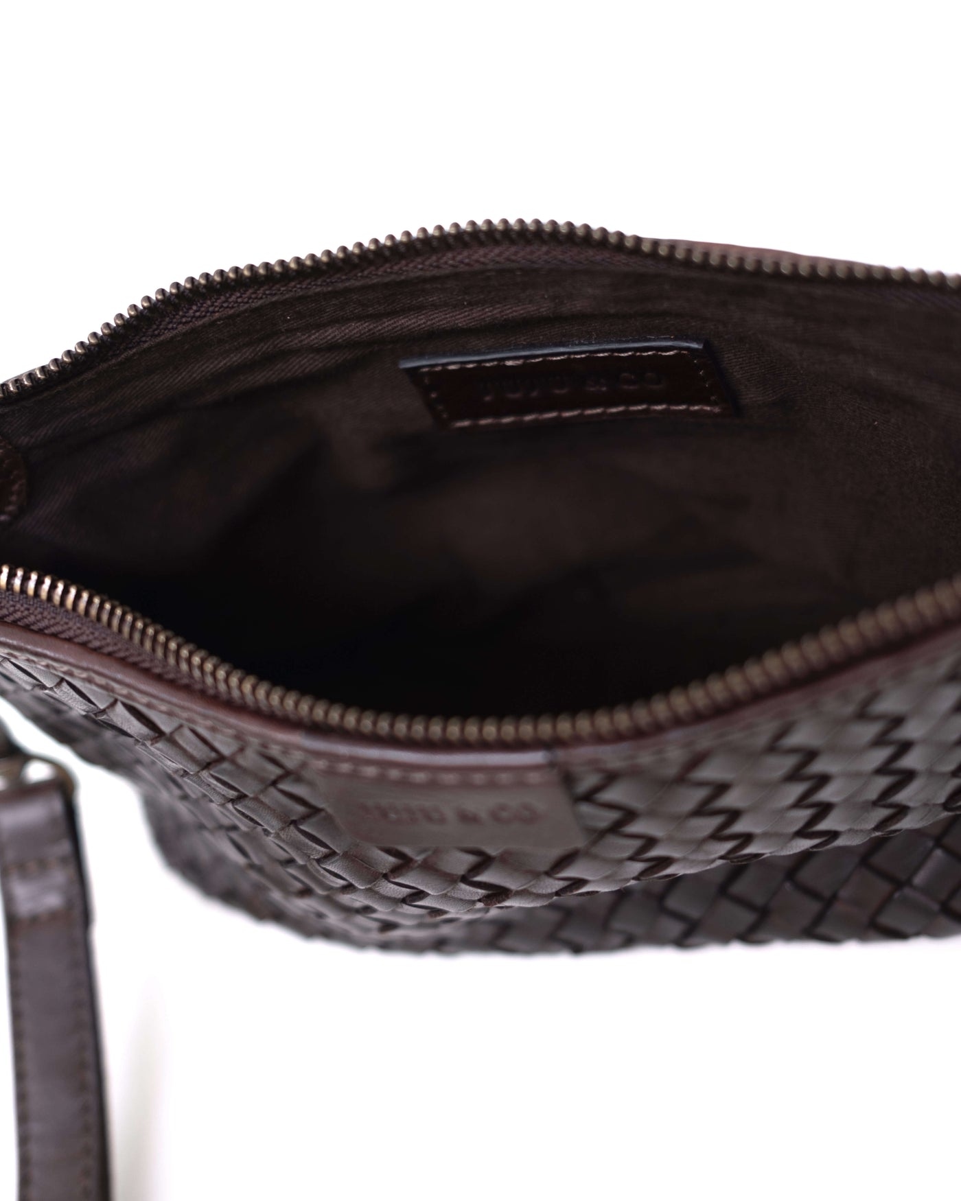 Basque Pouch Chocolate