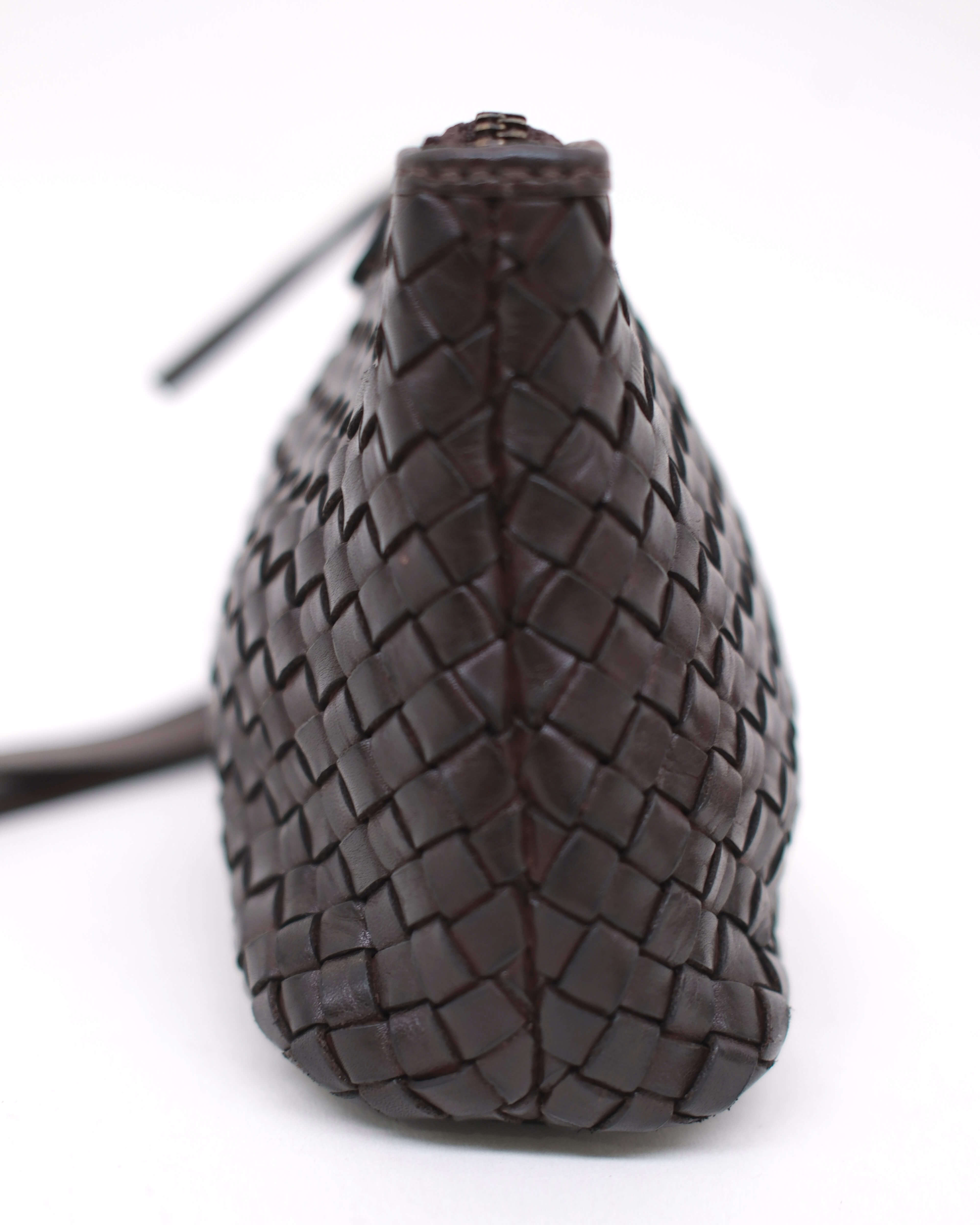 Basque Pouch Chocolate