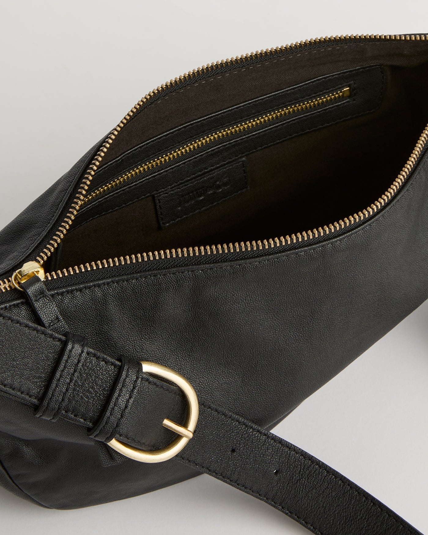 Shasta Sling - Black
