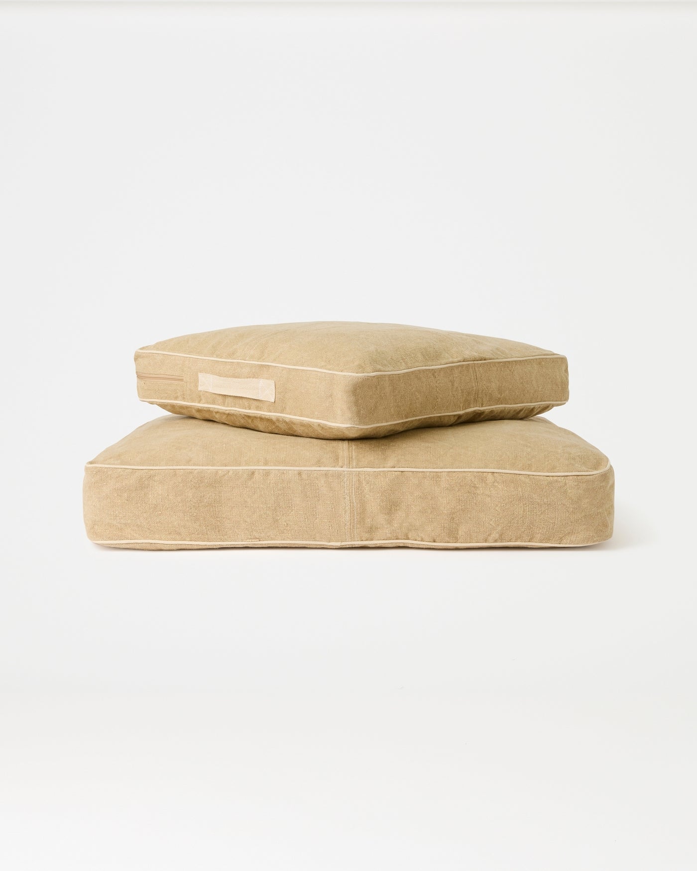 Pet Bed - Medium Natural