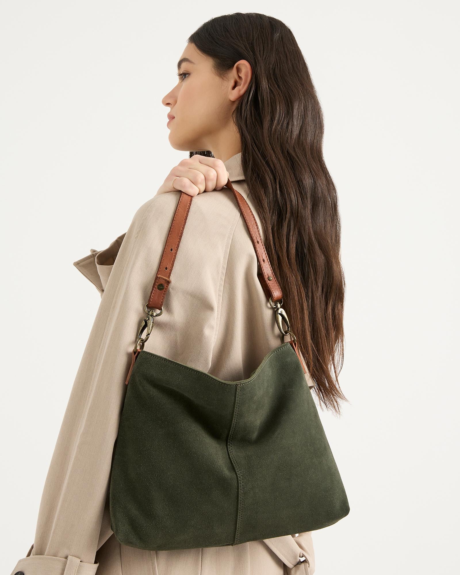 Suede Messenger - Olive