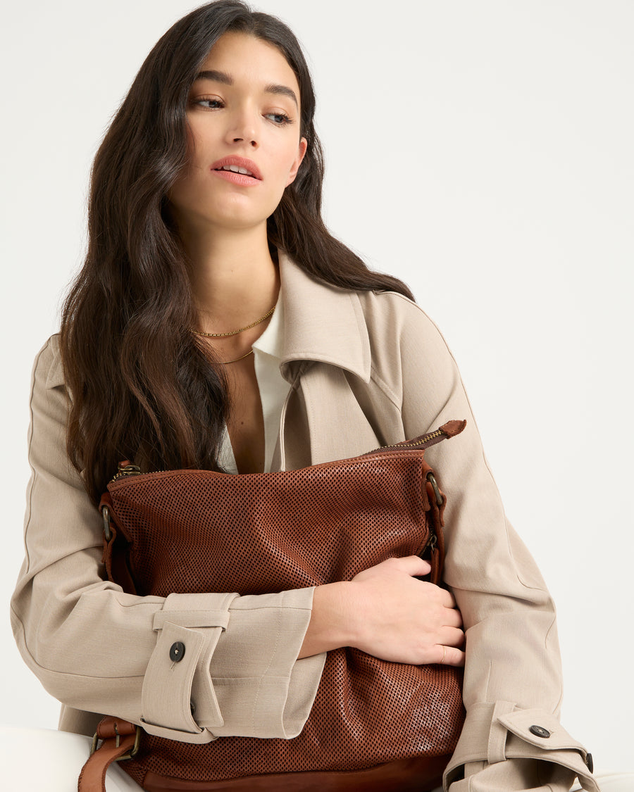 Perforated Slouchy - Cognac